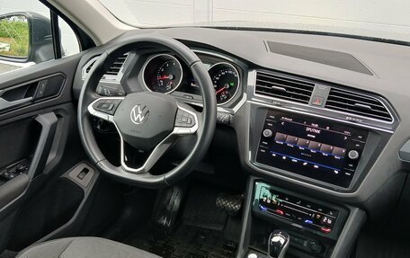 Volkswagen Tiguan II, 2021 год, 3 100 000 рублей, 10 фотография