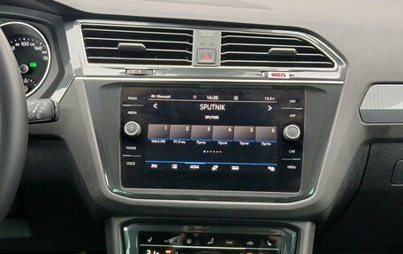 Volkswagen Tiguan II, 2021 год, 3 100 000 рублей, 17 фотография