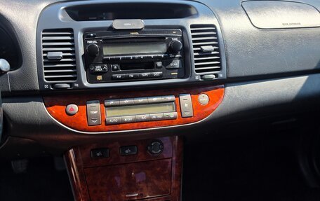 Toyota Camry V40, 2005 год, 700 000 рублей, 20 фотография