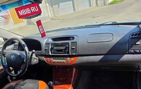 Toyota Camry V40, 2005 год, 700 000 рублей, 10 фотография