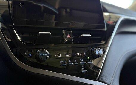 Toyota Camry, 2023 год, 3 799 000 рублей, 16 фотография