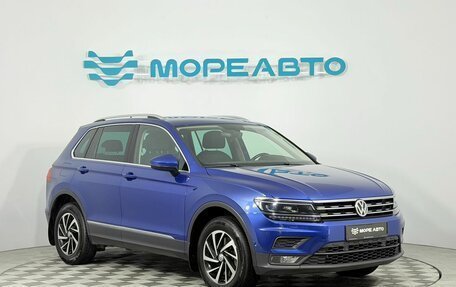 Volkswagen Tiguan II, 2018 год, 2 350 000 рублей, 3 фотография