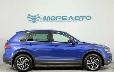 Volkswagen Tiguan II, 2018 год, 2 350 000 рублей, 4 фотография