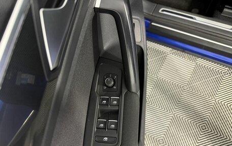 Volkswagen Tiguan II, 2018 год, 2 350 000 рублей, 11 фотография