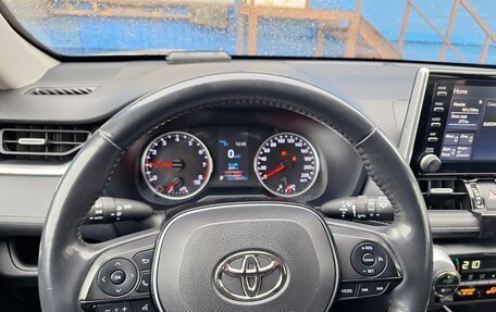 Toyota RAV4, 2020 год, 2 700 000 рублей, 5 фотография