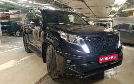 Toyota Land Cruiser Prado 150 рестайлинг 2, 2015 год, 3 980 000 рублей, 26 фотография