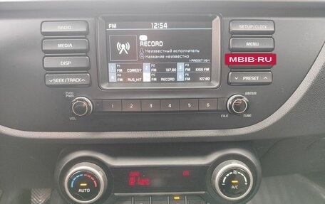 KIA Rio IV, 2018 год, 1 289 000 рублей, 14 фотография