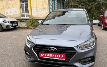 Hyundai Solaris II рестайлинг, 2017 год, 1 200 000 рублей, 8 фотография