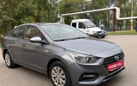 Hyundai Solaris II рестайлинг, 2017 год, 1 200 000 рублей, 9 фотография