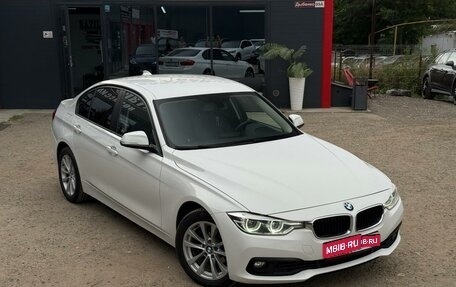 BMW 3 серия, 2017 год, 2 399 000 рублей, 1 фотография