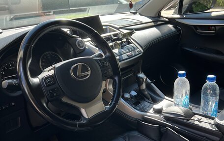 Lexus NX I, 2016 год, 3 299 000 рублей, 6 фотография