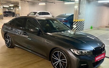 BMW 3 серия, 2019 год, 3 300 000 рублей, 3 фотография
