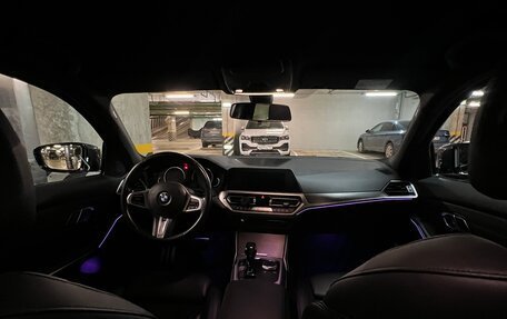 BMW 3 серия, 2019 год, 3 300 000 рублей, 11 фотография