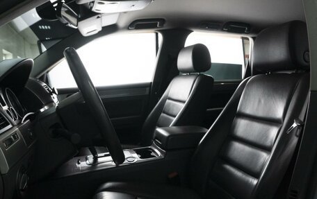 Volkswagen Touareg III, 2006 год, 1 070 000 рублей, 9 фотография
