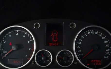 Volkswagen Touareg III, 2006 год, 1 070 000 рублей, 13 фотография