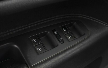 Volkswagen Touareg III, 2006 год, 1 070 000 рублей, 18 фотография