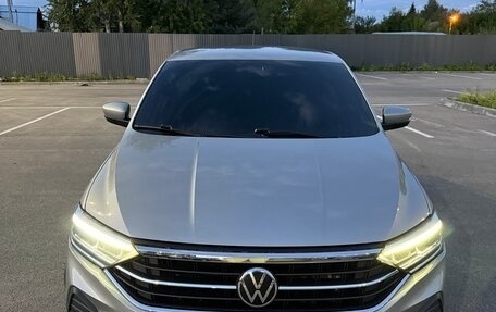 Volkswagen Polo VI (EU Market), 2021 год, 1 550 000 рублей, 2 фотография
