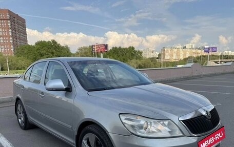 Skoda Octavia, 2010 год, 700 000 рублей, 10 фотография