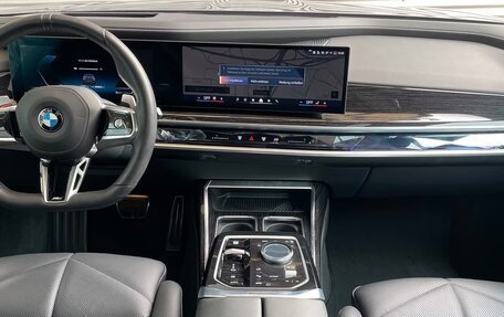 BMW 7 серия, 2025 год, 12 800 000 рублей, 6 фотография