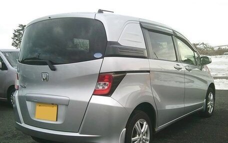 Honda Freed I, 2016 год, 923 000 рублей, 5 фотография