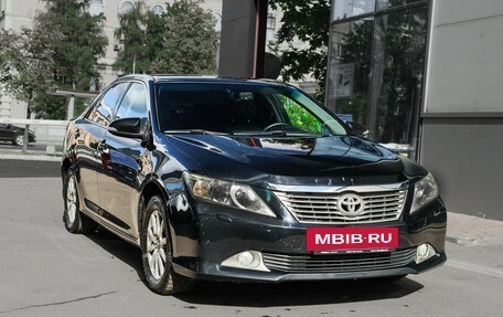 Toyota Camry, 2012 год, 1 650 000 рублей, 3 фотография