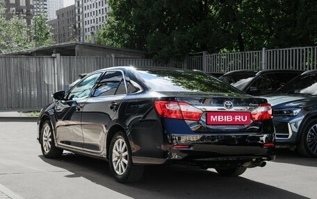 Toyota Camry, 2012 год, 1 650 000 рублей, 6 фотография