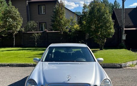 Mercedes-Benz E-Класс, 2002 год, 725 000 рублей, 1 фотография