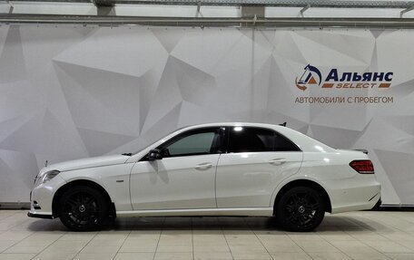 Mercedes-Benz E-Класс, 2012 год, 1 350 000 рублей, 6 фотография