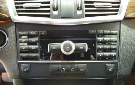 Mercedes-Benz E-Класс, 2012 год, 1 350 000 рублей, 15 фотография