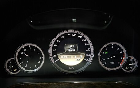 Mercedes-Benz E-Класс, 2012 год, 1 350 000 рублей, 11 фотография