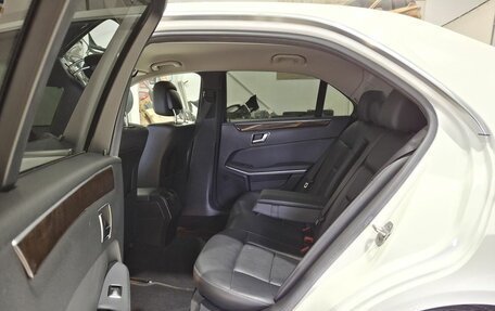 Mercedes-Benz E-Класс, 2012 год, 1 350 000 рублей, 26 фотография