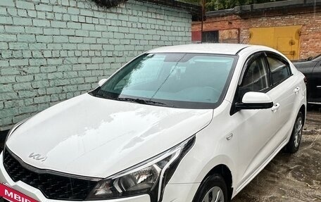KIA Rio IV, 2021 год, 870 000 рублей, 3 фотография