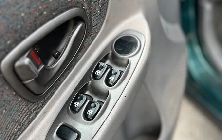 Hyundai Accent II, 2002 год, 247 000 рублей, 13 фотография