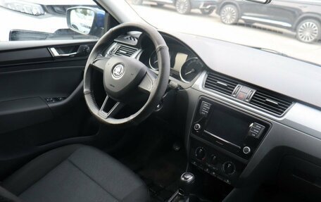 Skoda Rapid I, 2018 год, 1 300 000 рублей, 12 фотография