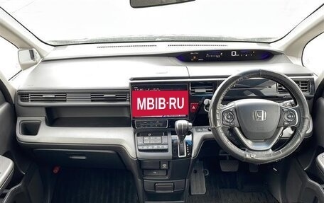 Honda Stepwgn IV, 2020 год, 1 749 000 рублей, 14 фотография