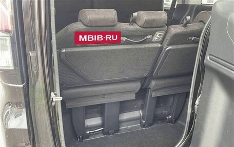 Honda Stepwgn IV, 2020 год, 1 749 000 рублей, 24 фотография