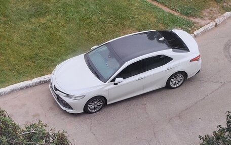 Toyota Camry, 2019 год, 2 900 000 рублей, 14 фотография