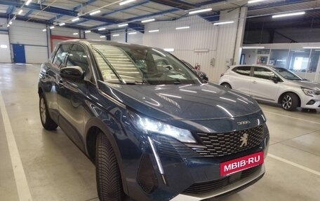 Peugeot 3008 II, 2022 год, 2 039 000 рублей, 2 фотография