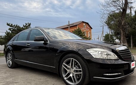 Mercedes-Benz S-Класс, 2010 год, 1 950 000 рублей, 21 фотография