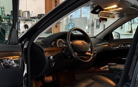 Mercedes-Benz S-Класс, 2010 год, 1 950 000 рублей, 36 фотография