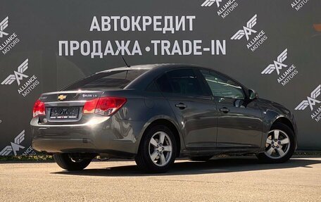 Chevrolet Cruze II, 2010 год, 590 000 рублей, 8 фотография