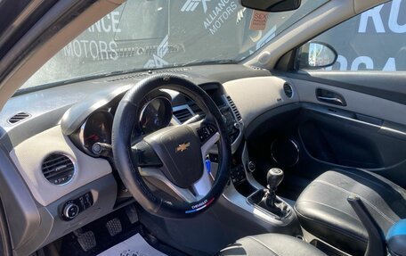 Chevrolet Cruze II, 2010 год, 590 000 рублей, 11 фотография