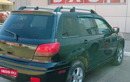 Mitsubishi Outlander III рестайлинг 3, 2003 год, 375 000 рублей, 3 фотография