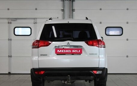Mitsubishi Pajero Sport II рестайлинг, 2014 год, 1 557 000 рублей, 6 фотография