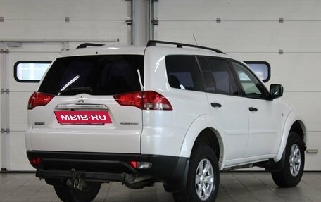 Mitsubishi Pajero Sport II рестайлинг, 2014 год, 1 557 000 рублей, 5 фотография