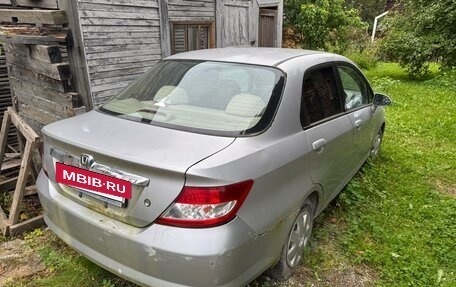 Honda Fit III, 2003 год, 70 000 рублей, 4 фотография