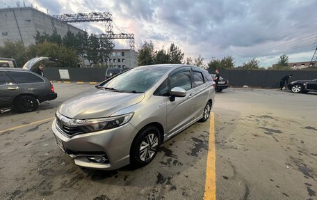 Honda Shuttle II, 2017 год, 1 570 000 рублей, 2 фотография