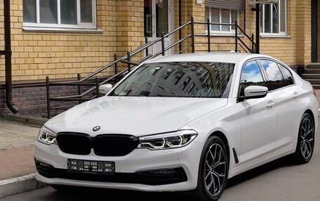 BMW 5 серия, 2018 год, 3 350 000 рублей, 3 фотография