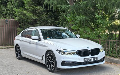 BMW 5 серия, 2018 год, 3 350 000 рублей, 13 фотография