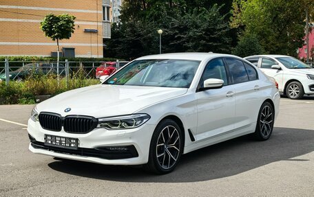 BMW 5 серия, 2018 год, 3 350 000 рублей, 28 фотография